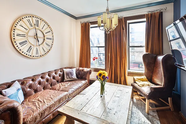 Rented by Compass | media 8