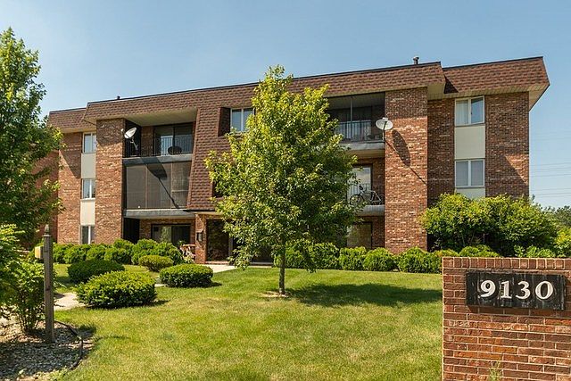 1st image of 9130 W 140th St APT 2SW