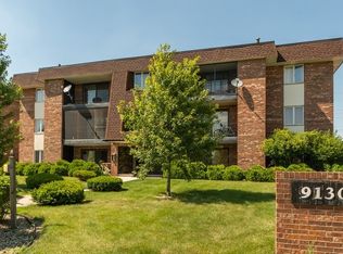 9130 W 140th St APT 2SW, Orland Park, IL 60462