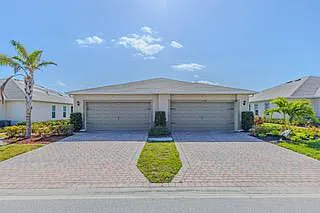10736 Crossback Ln