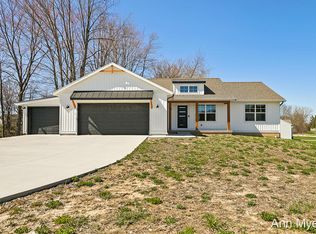 137 Andrea Dr, Sand Lake, MI 49343