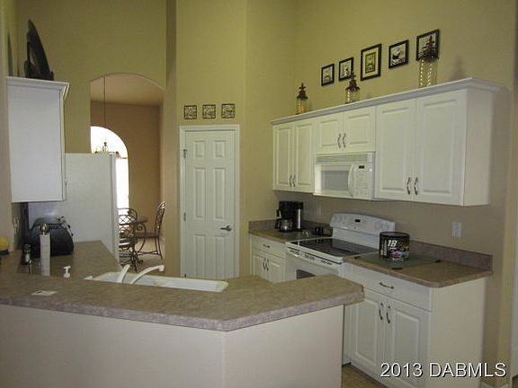 3rd image of 43 N Sea Island Dr