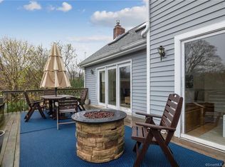 25 Town Farm Rd, Woodstock, CT 06281