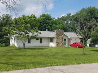 N8439 Duffin Rd, Elkhorn, WI 53190