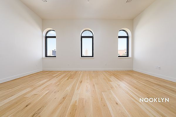 1st image of 10 Quincy St APT 4J