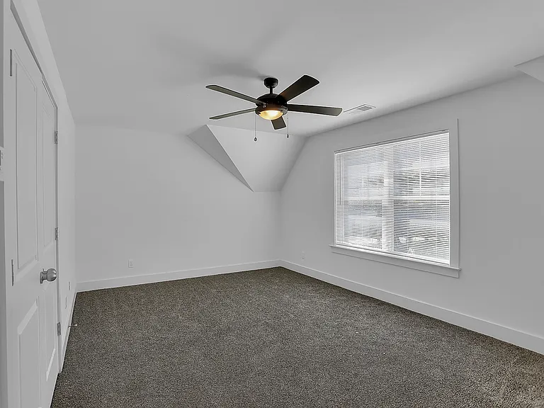 5018 Wilburn Ave — Photo 12