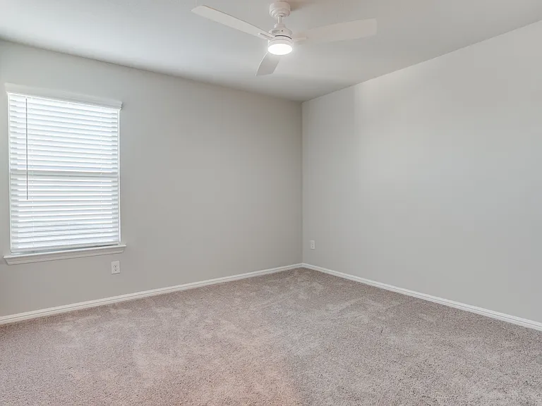13140 Mizell Ln — Photo 22