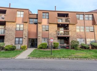 200B Sierra Ct, Woodbridge, NJ