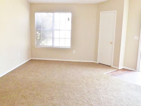 4th image of 4101 Sayle St APT 701