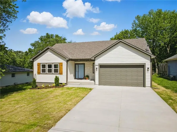 2923 N 52nd St, Kansas City, KS 66104