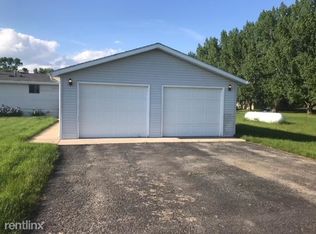 620 Rosie Ln N, Mandan, ND 58554