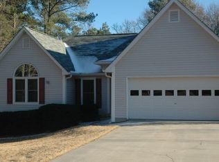 355 Cumberland Trl, Senoia, GA 30276