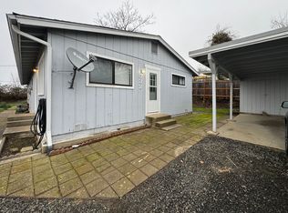 532 NW Cecil Ave, Roseburg, OR 97470