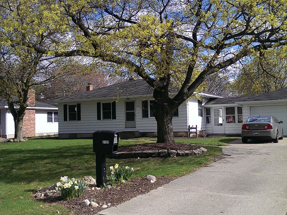1st image of 2122 Gordon St NW