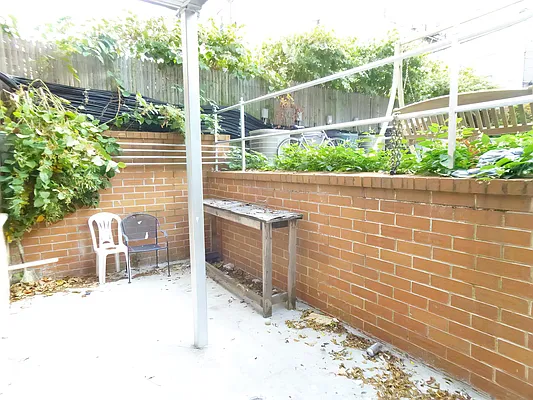 Rented by Level Group | media 10