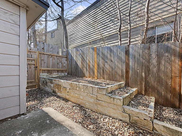 3806 Southridge Dr #4 — Photo 18