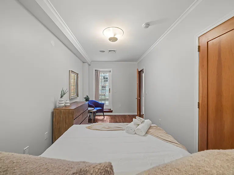 47 Irving Pl #1A — Photo 24