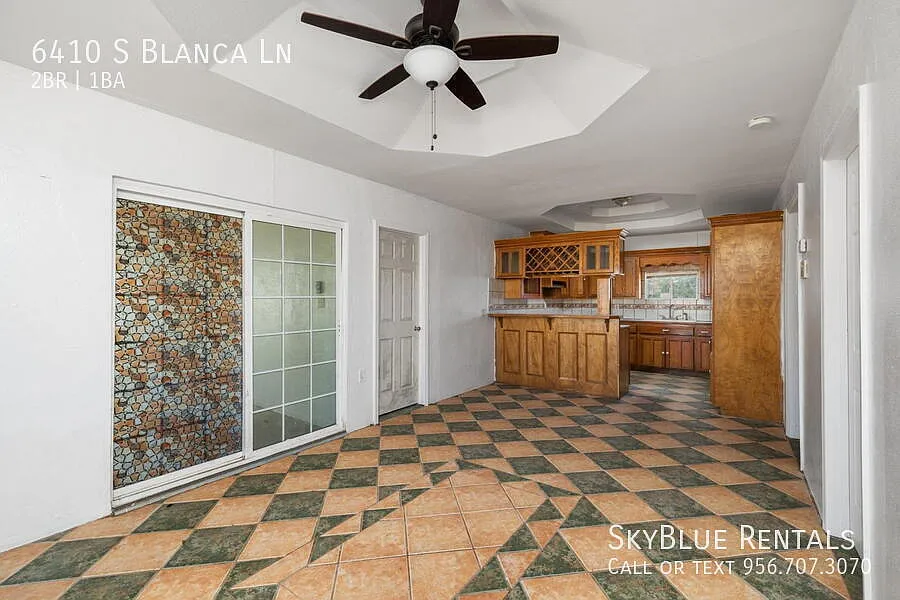 "Charming 2-Bedroom Home in Pharr with Granite Elegance!" — Photo 4