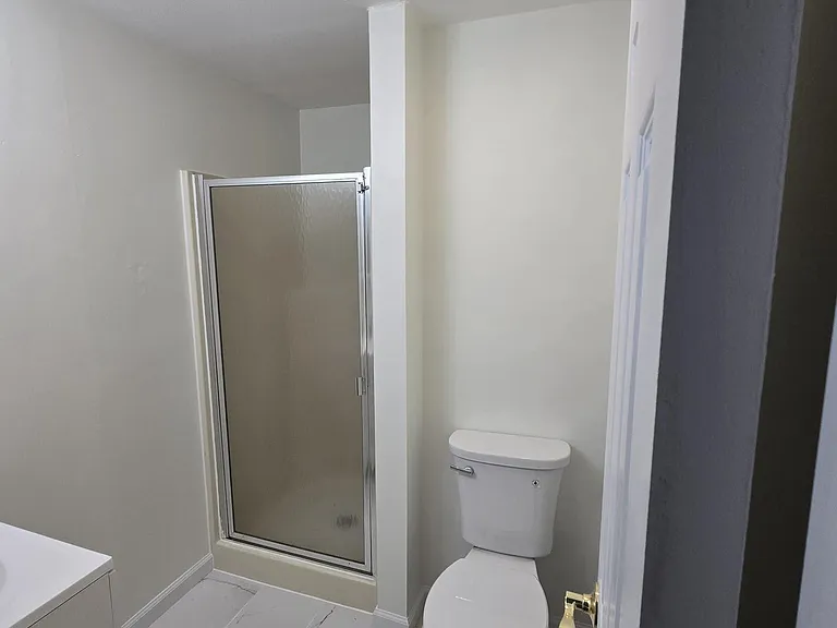 304 Lake Crystalbrook Dr — Photo 5