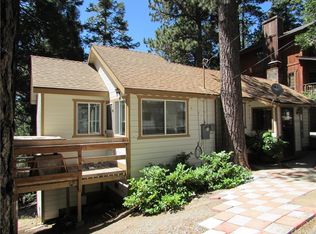 31640 Christmas Tree Ln, Running Springs, CA 92382