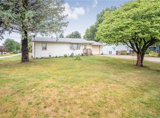 1406 N Roche St, Knoxville, IA 50138