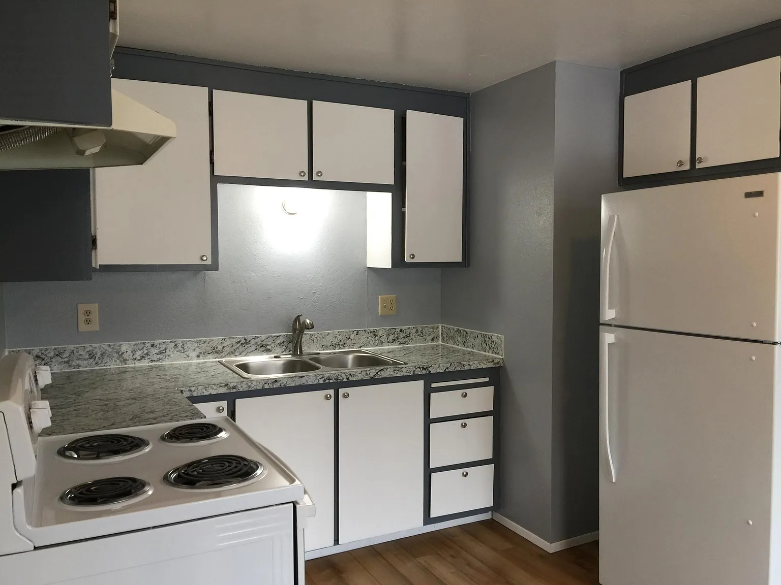 451 Terra Eden St photo 1