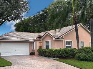 5385 Grande Palm Cir, Delray Beach, FL 33484