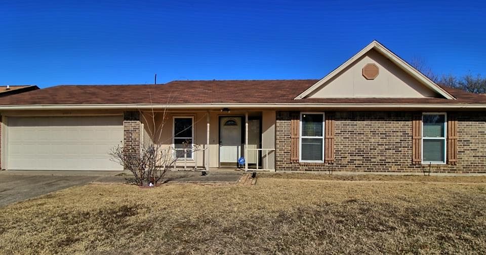 1st image of 2409 Homewood Trl