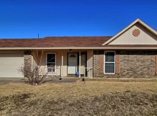 2409 Homewood Trl, Arlington, TX 76015