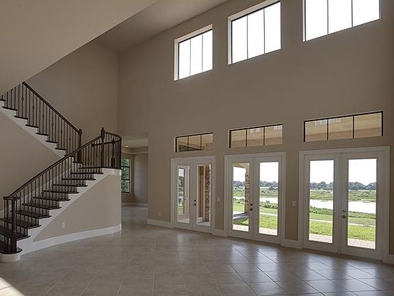 4th image of 32124 Red Tail Blvd