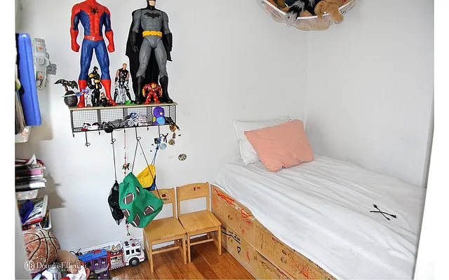 Rented by Douglas Elliman | media 12