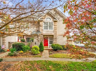 1306 Queens Xing, Williamsburg, VA 23185