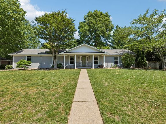 2nd image of 1722 Haynes Dr