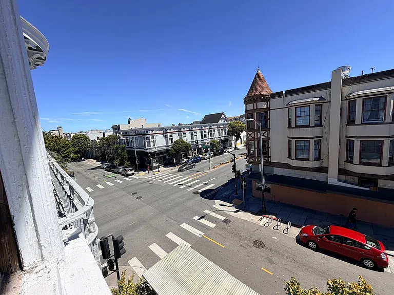 994-998 Guerrero St — Photo 20