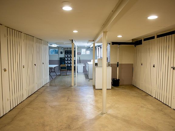 4th image of 1007 8th Ave APT 5