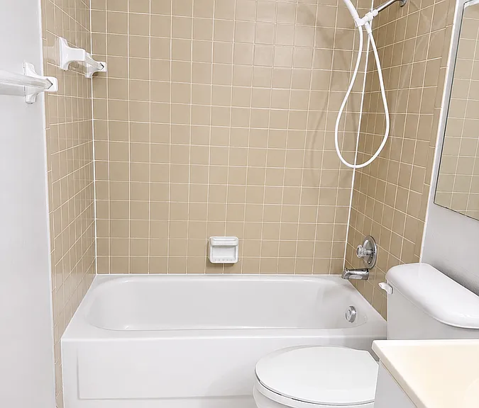 2709 Hidden Lake Blvd #C — Photo 12