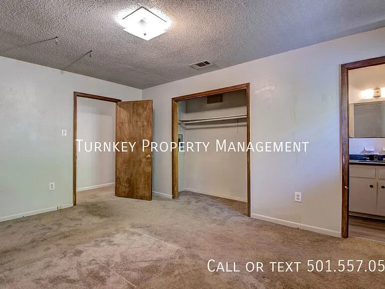 9012 Tanya Dr #B — Photo 8