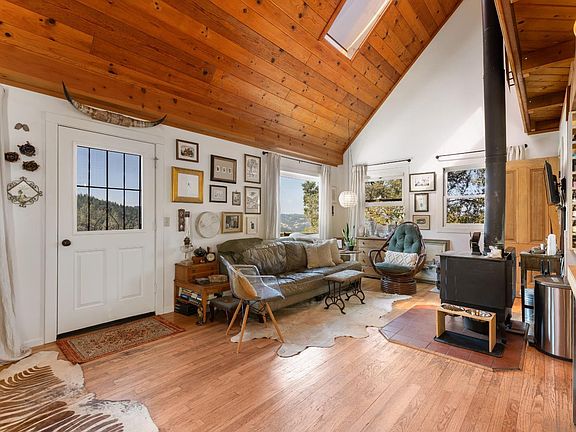 5th image of 34010 Shimmins Ridge Road