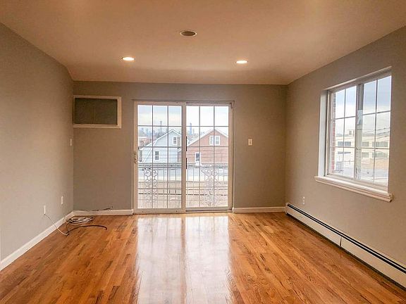 3rd image of 1931 76th St #2