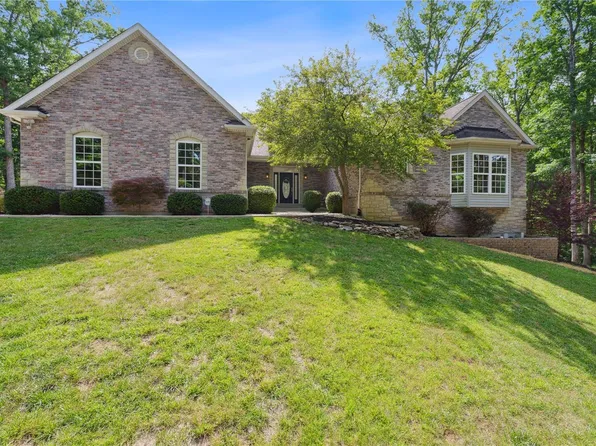 46 Edgewater Cir, Wright City, MO 63390
