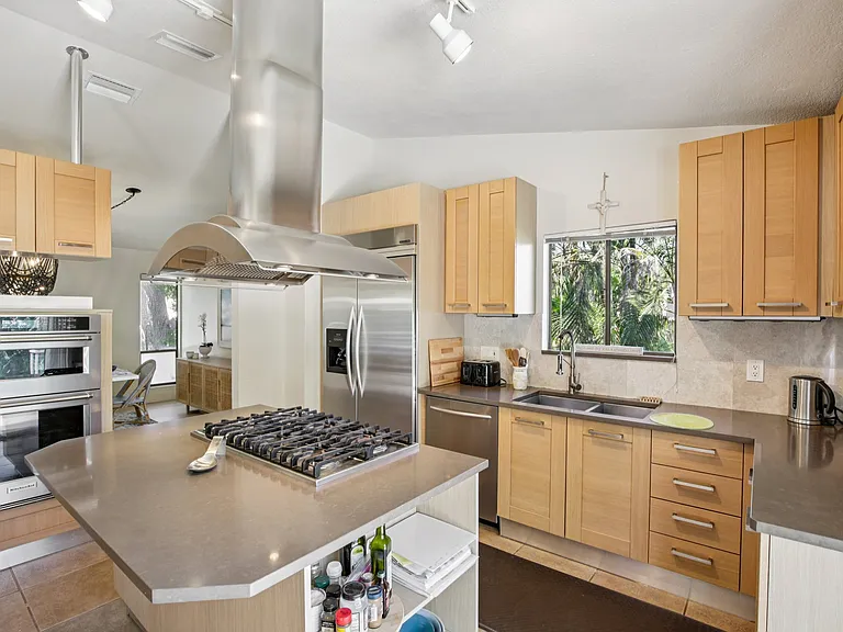 3390 Bayou Sound — Photo 16