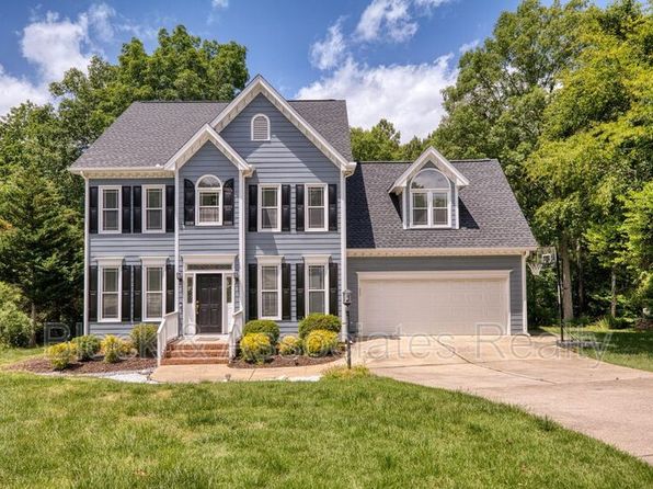 110 Montauk Point Pl