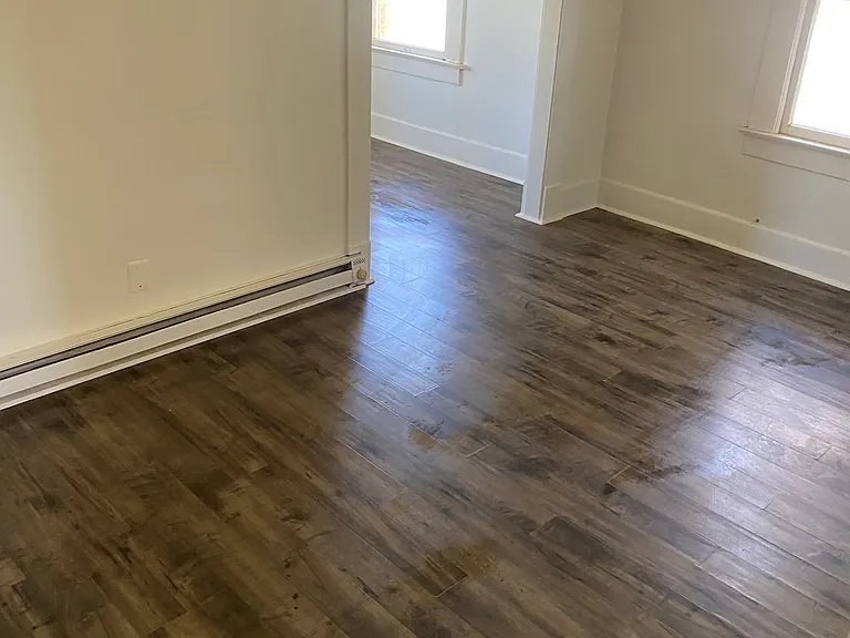 284 Twin Oaks Ave — Photo 1