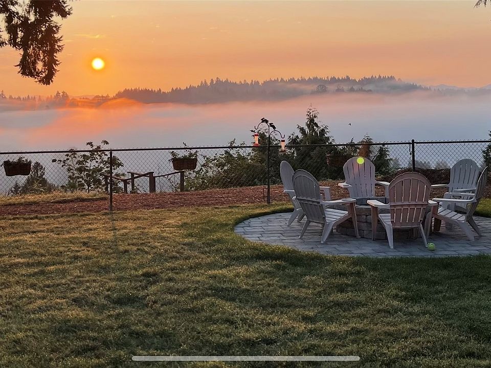 1st image of 3445 Scenic Drive SE