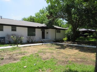 818 Thomas St, Denton, TX 76201