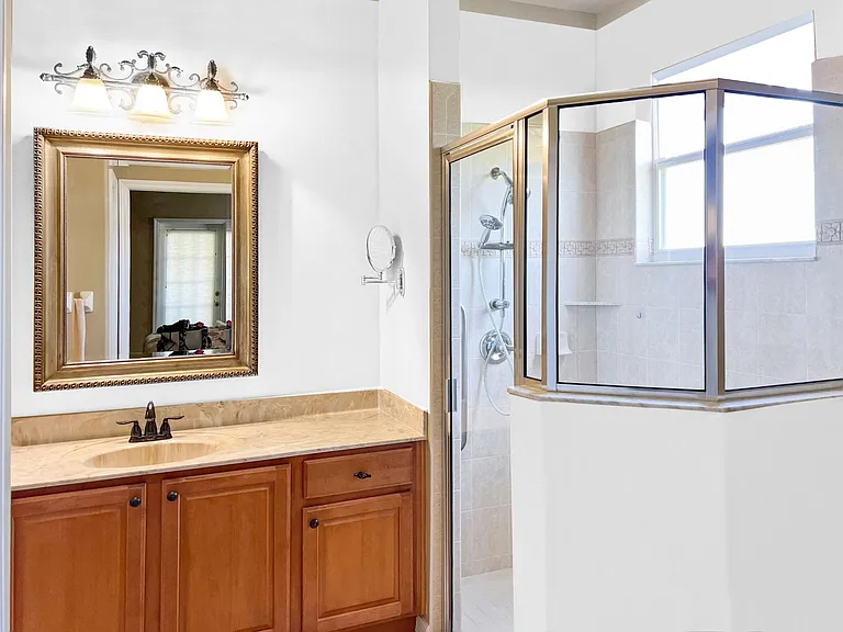 899 W Silver Meadow Loop — Photo 14
