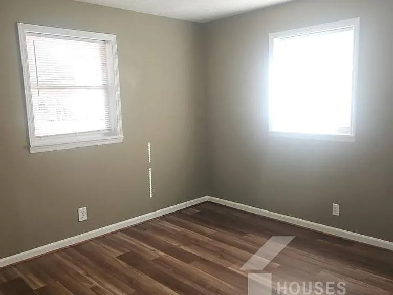 4 Fargo Cir — Photo 9