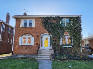 1700 Courtland Ave, Park Ridge, IL 60068