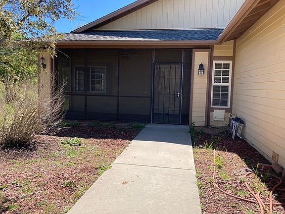 2nd image of 40285 Calle Vecina