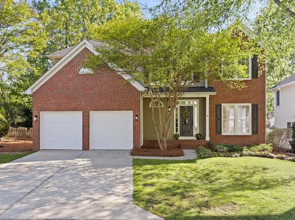 17 Halehaven Dr, Simpsonville, SC 29681